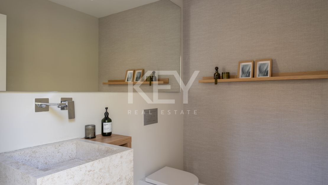 Stunning Newly Built Family Villa in Los Arqueros, Benahavis