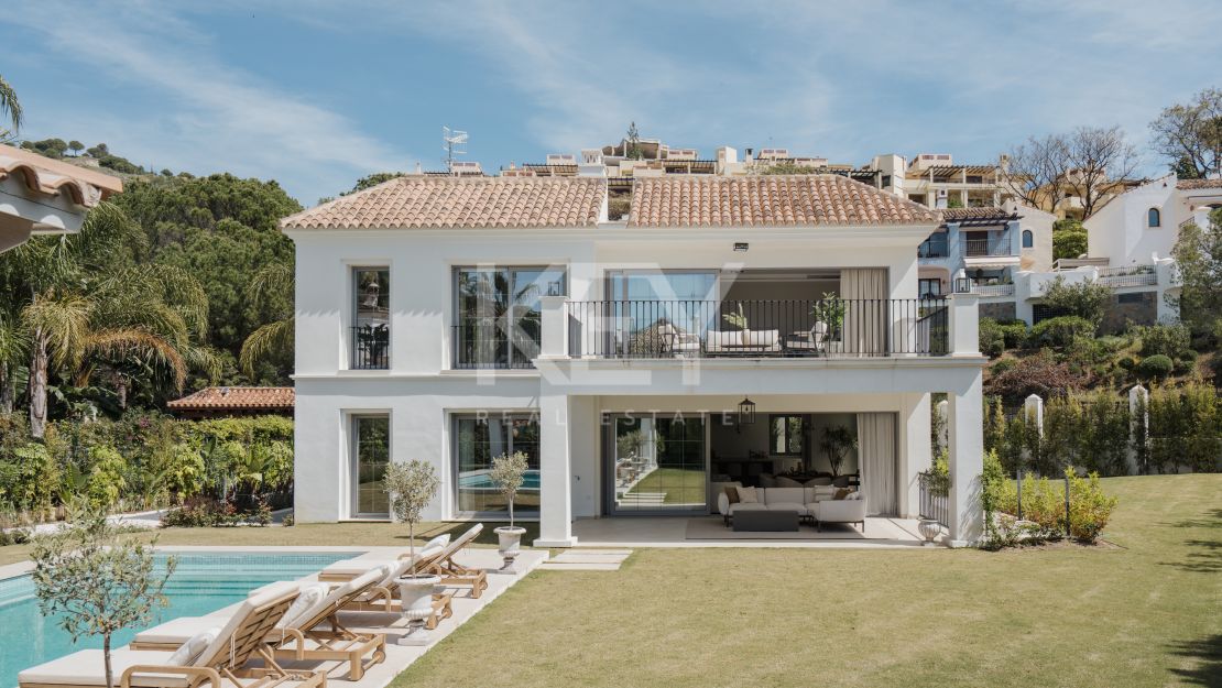 Stunning Newly Built Family Villa in Los Arqueros, Benahavis