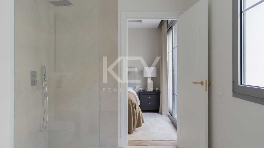 Stunning Newly Built Family Villa in Los Arqueros, Benahavis