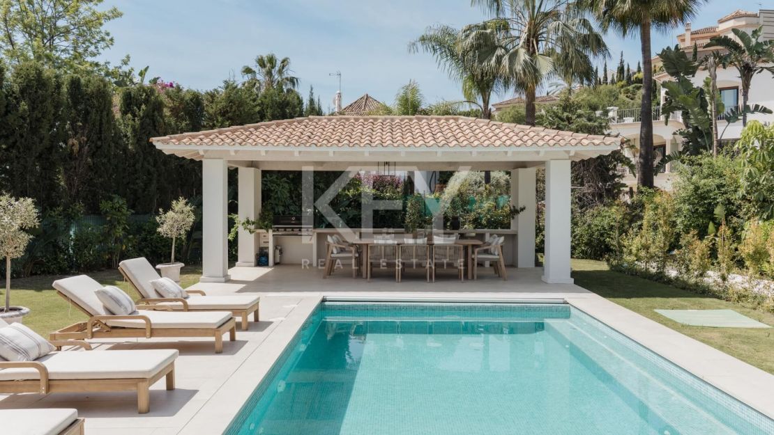 Stunning Newly Built Family Villa in Los Arqueros, Benahavis