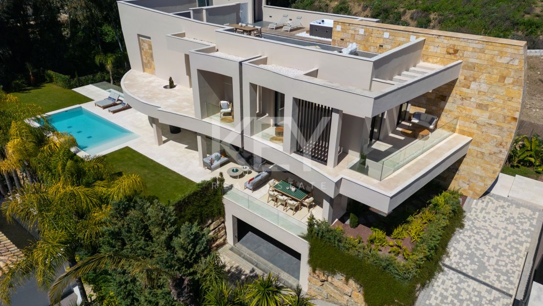 Элегантная Вилла Новой Постройки в Ла Серкилья, Нуэва Андалусия, Марбелья