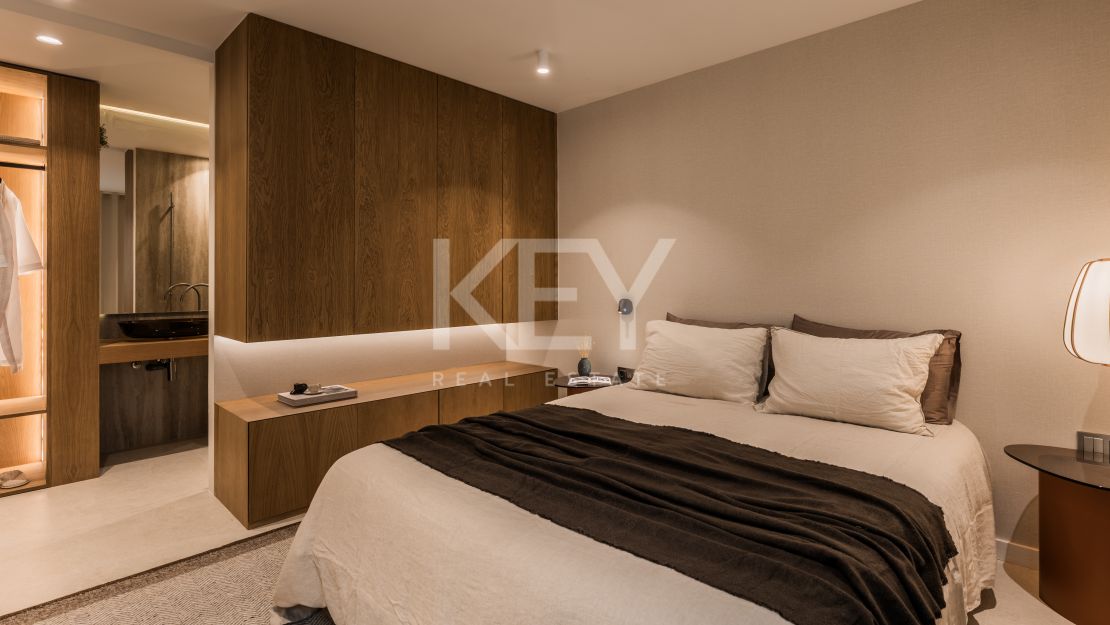 Modern 4-bedroom apartment for sale in Aloha, Nueva Andalucía, Marbella