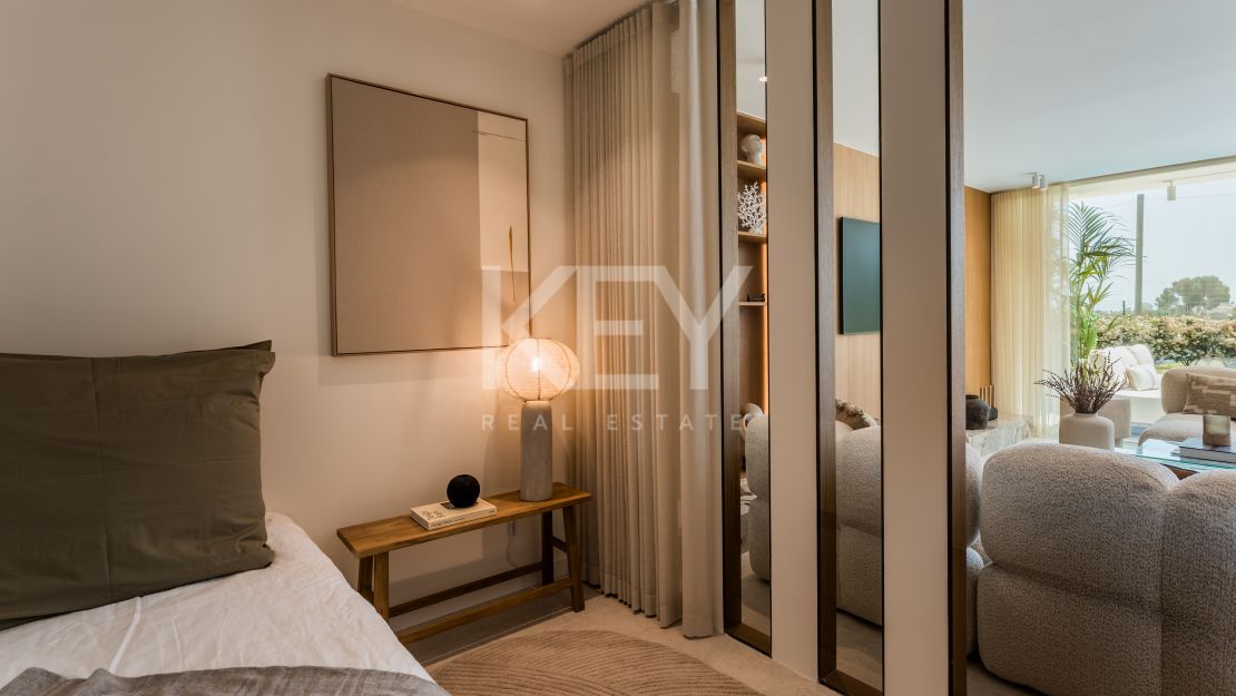 Modern 4-bedroom apartment for sale in Aloha, Nueva Andalucía, Marbella