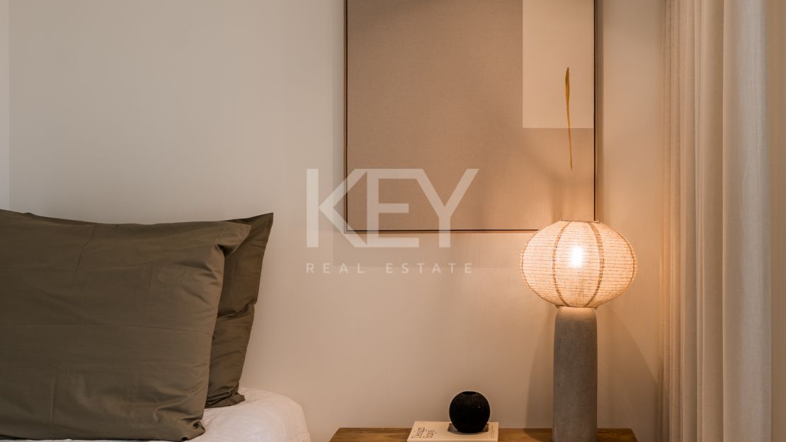 Modern 4-bedroom apartment for sale in Aloha, Nueva Andalucía, Marbella