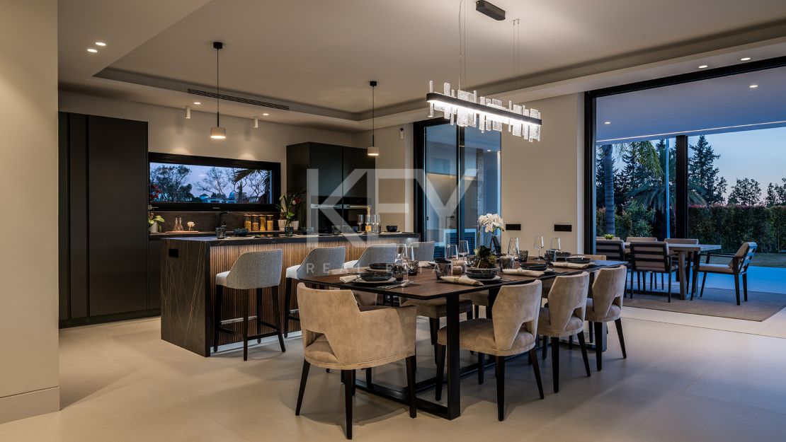Villa Moderna de Lujo cerca Del Golf en Nueva Andalucía, Marbella