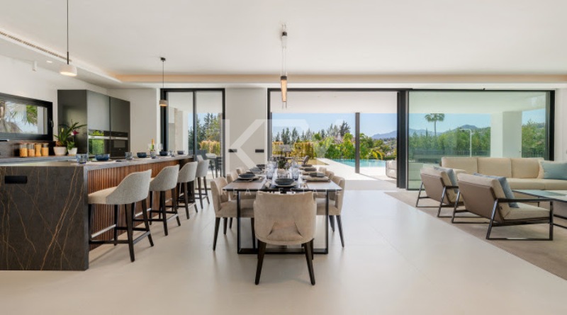 Modern Luxury Villa near Golf in Nueva Andalucía, Marbella