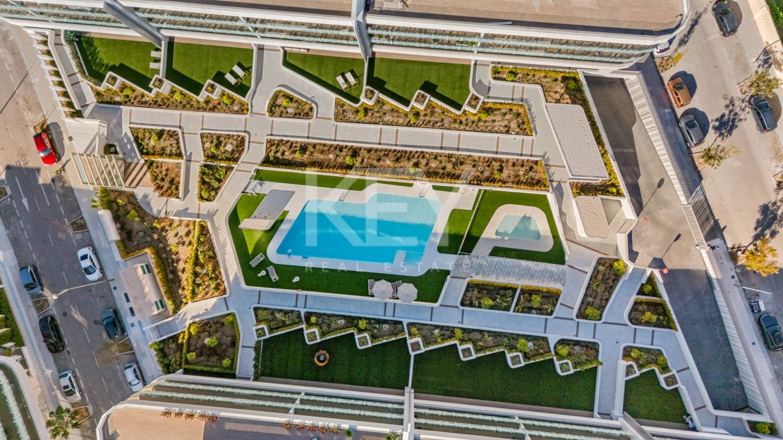 Penthouse with Sea Views in Marbella, San Pedro de Alcantara