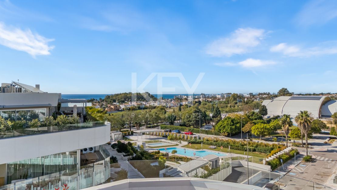 Penthouse with Sea Views in Marbella, San Pedro de Alcantara