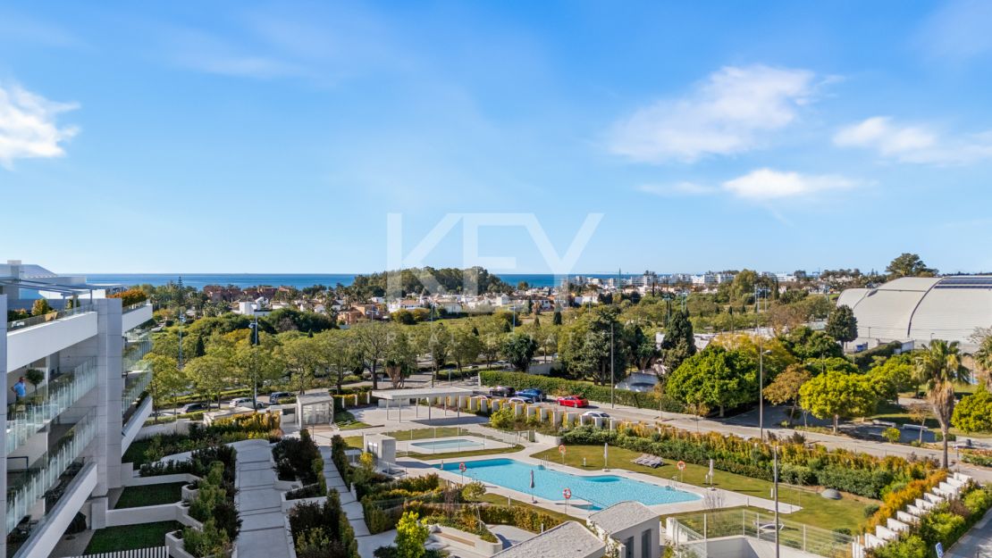Penthouse with Sea Views in Marbella, San Pedro de Alcantara