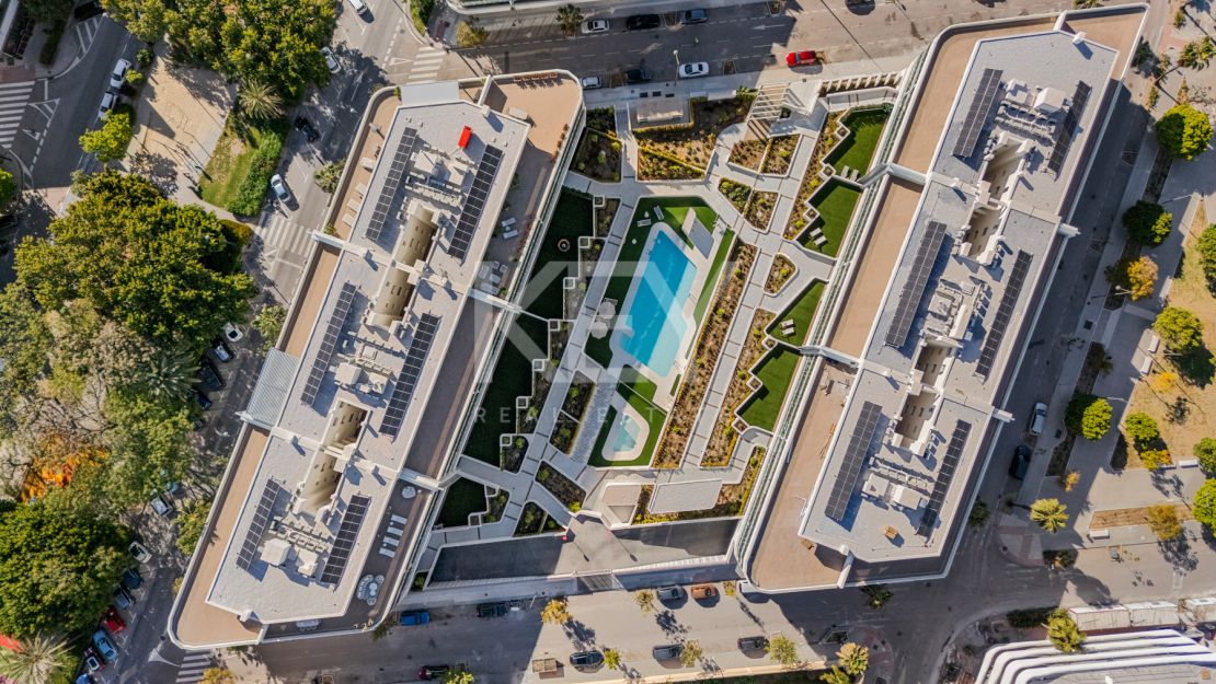 Penthouse with Sea Views in Marbella, San Pedro de Alcantara