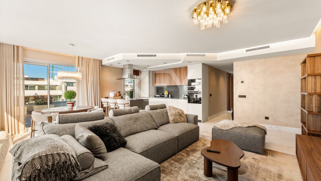 Penthouse with Sea Views in Marbella, San Pedro de Alcantara