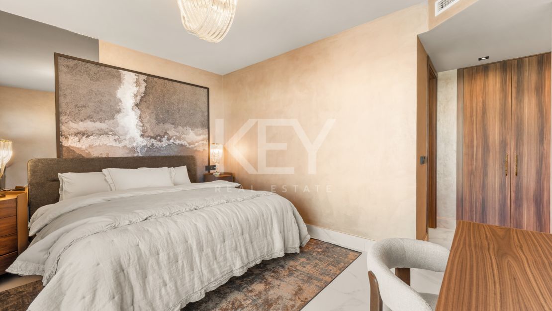 Penthouse with Sea Views in Marbella, San Pedro de Alcantara