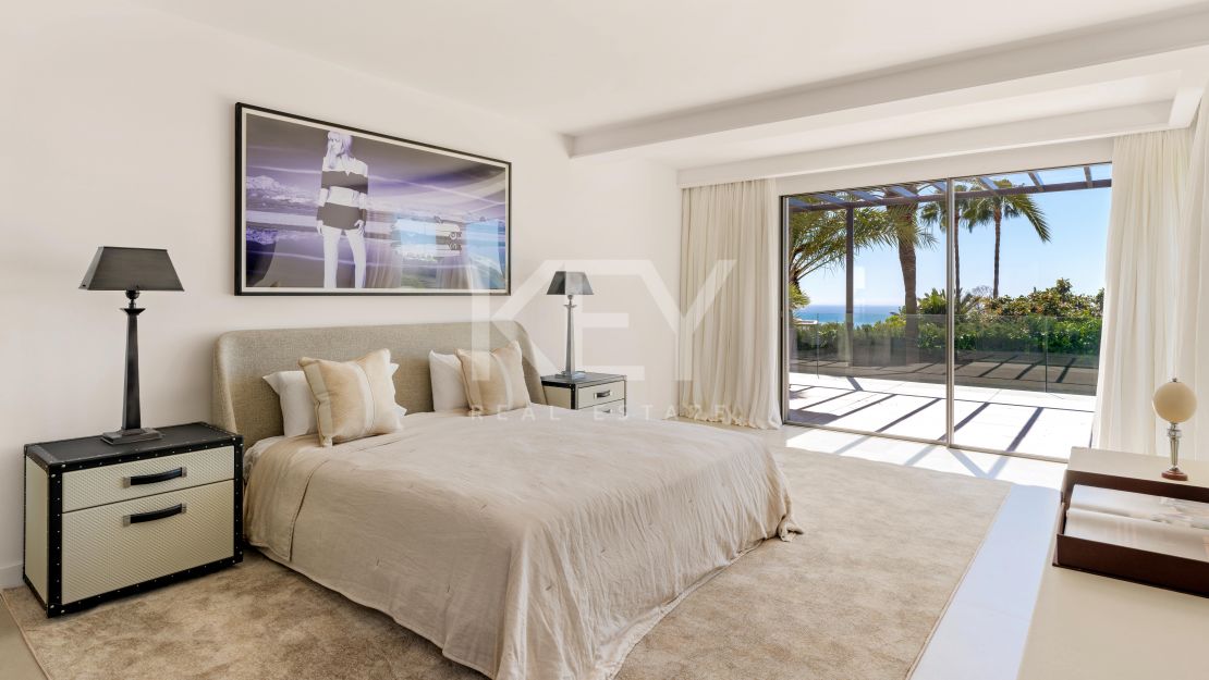 A Villa with Open Sea View and walking distance to Swans school just minutes from la Milla de Oro Marbella