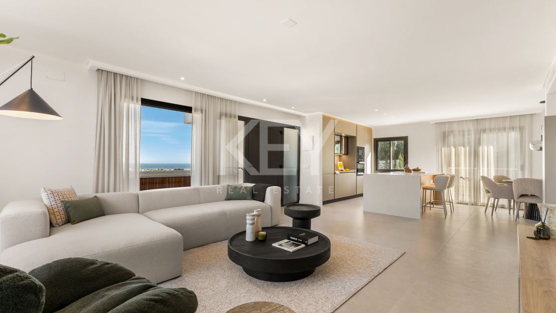 Stylish Renovated Penthouse with Sea & Mountain Views in Marbella