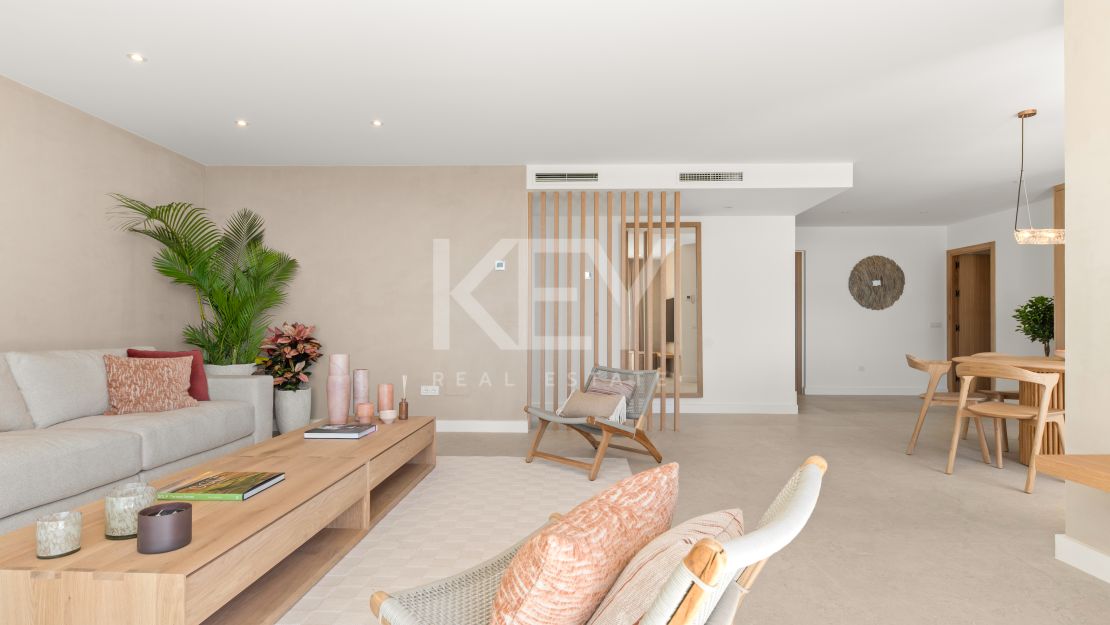 Amazing Semi-Detached House for sale in El Paraiso, Marbella