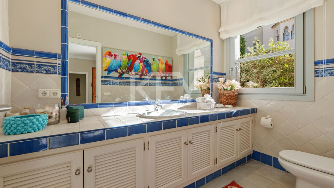 Villa de estilo mediterráneo en Sierra Blanca, Marbella