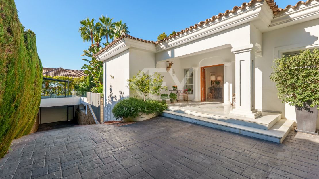 Villa de estilo mediterráneo en Sierra Blanca, Marbella