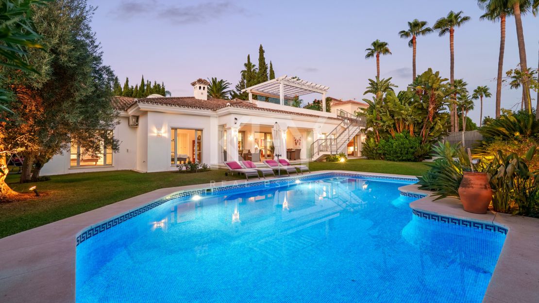 Villa de estilo mediterráneo en Sierra Blanca, Marbella