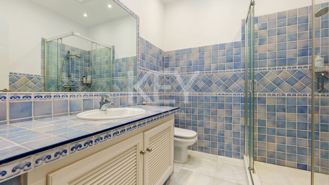 Villa de estilo mediterráneo en Sierra Blanca, Marbella