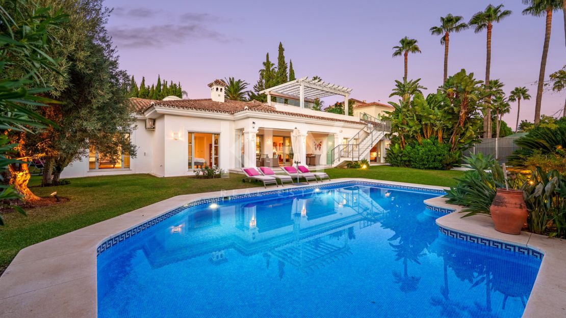 Villa de estilo mediterráneo en Sierra Blanca, Marbella