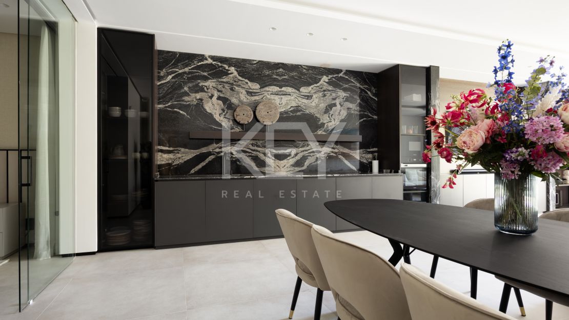 Exceptional Modern Villa in Prestigious El Madroñal, Marbella