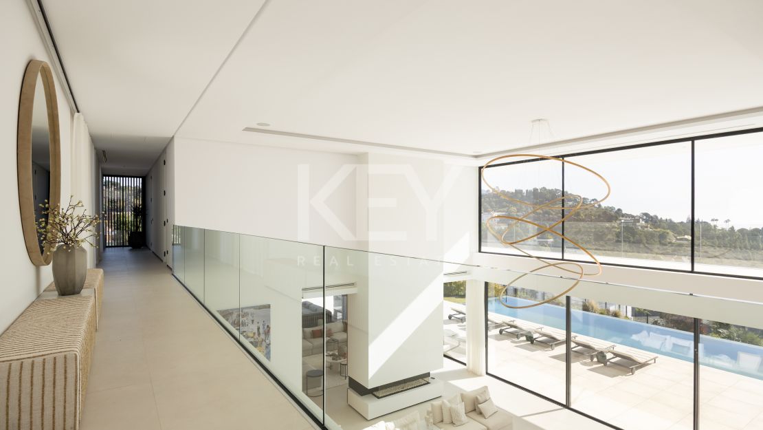 Exceptional Modern Villa in Prestigious El Madroñal, Marbella