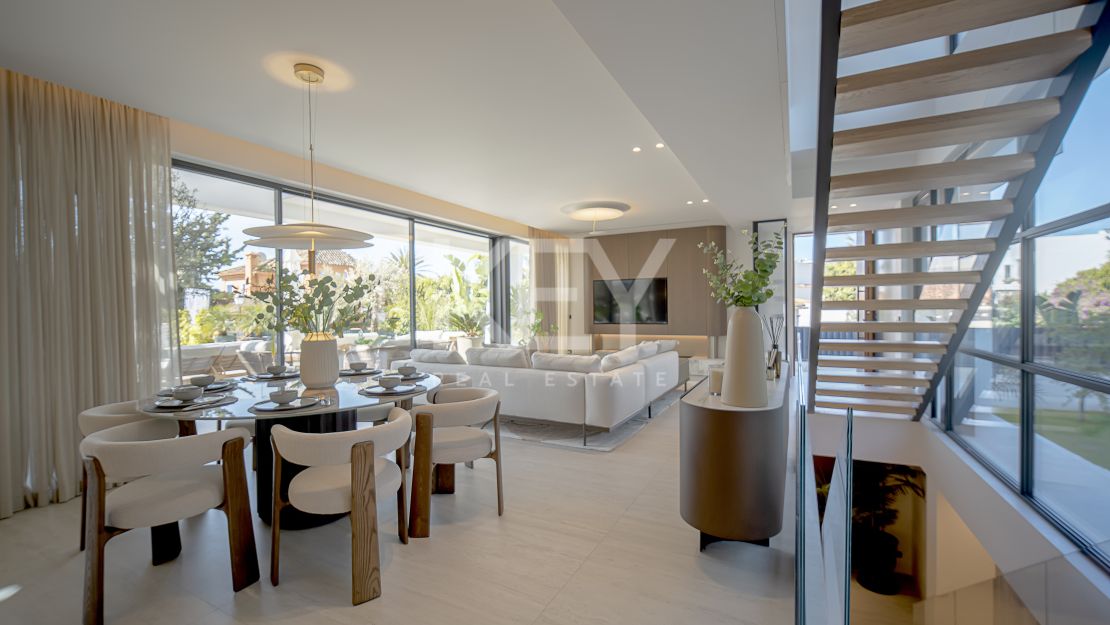Modern villa for sale in Marbella East