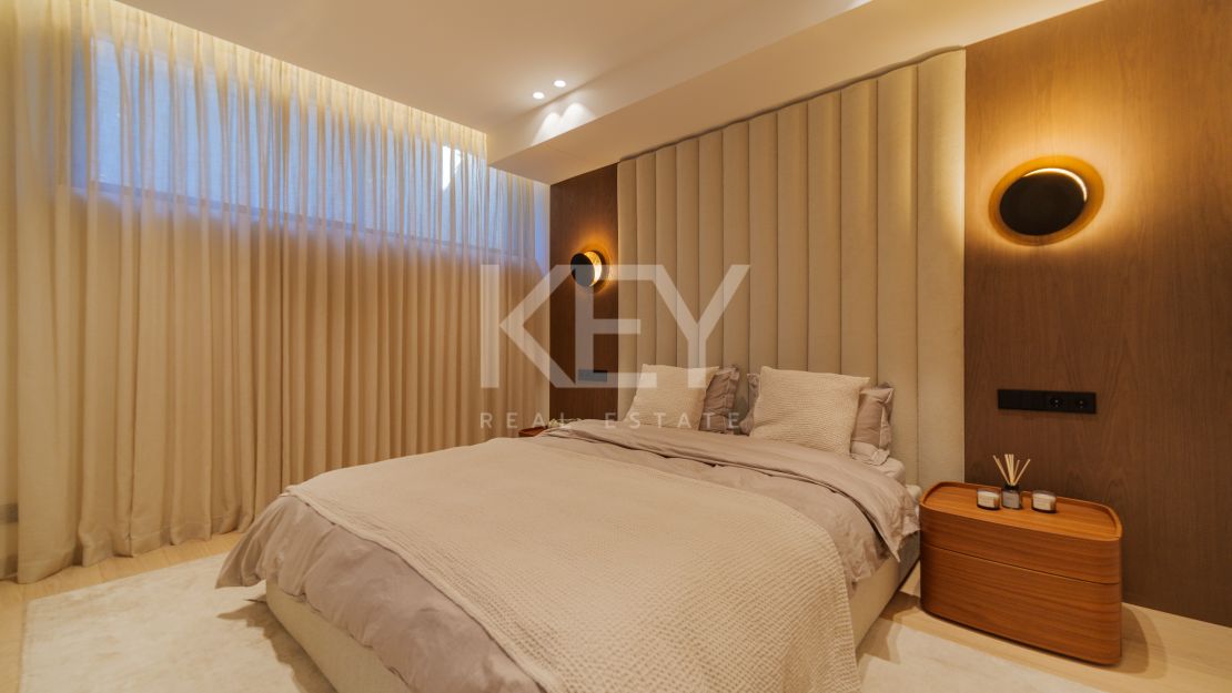 Modern villa for sale in Marbella East