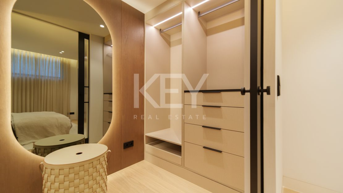 Modern villa for sale in Marbella East