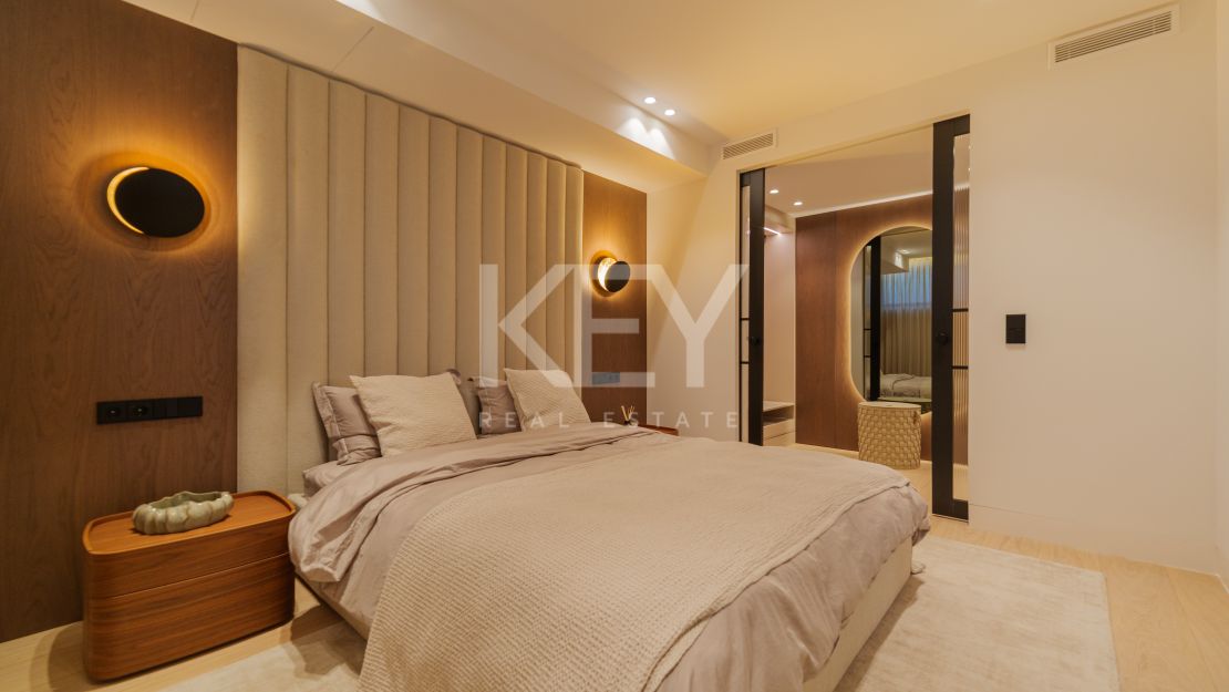 Modern villa for sale in Marbella East