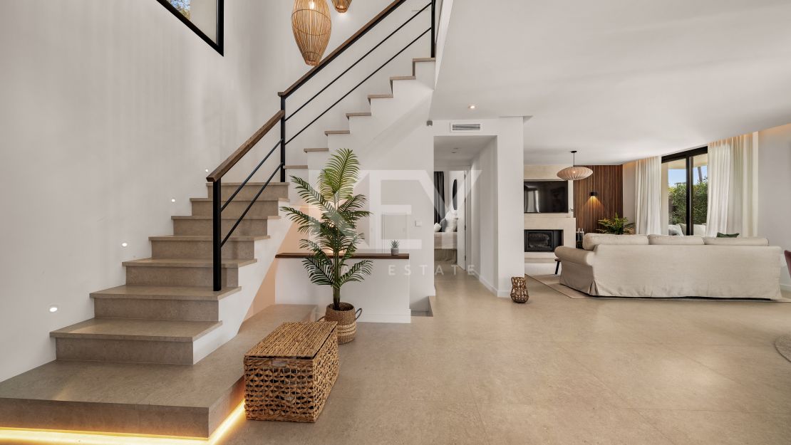 Вилла Только После Ремонта в Новой Андалусии, Марбелья