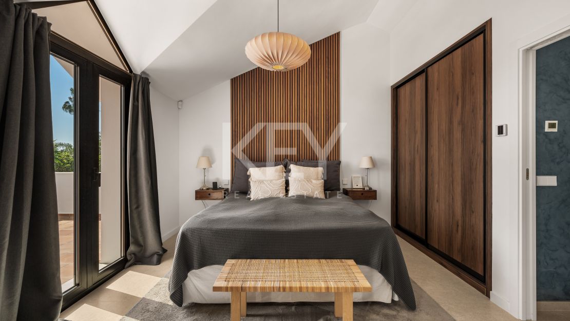 Вилла Только После Ремонта в Новой Андалусии, Марбелья