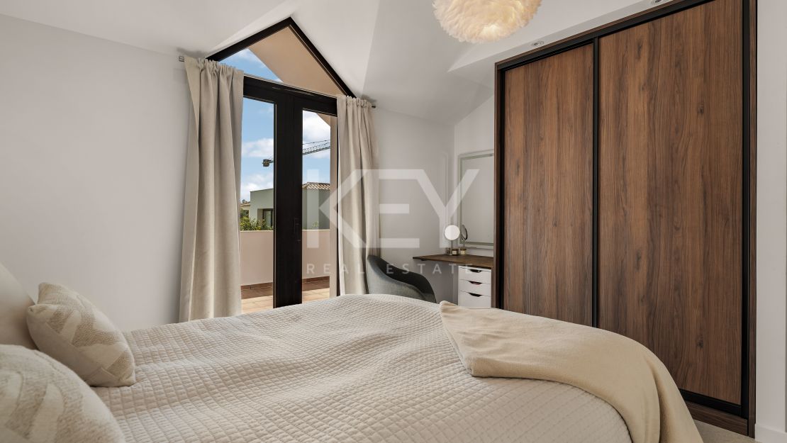 Вилла Только После Ремонта в Новой Андалусии, Марбелья