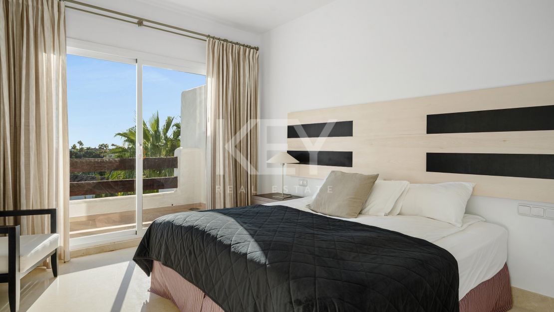 Elegant Duplex Penthouse for sale in Aloha, Marbella