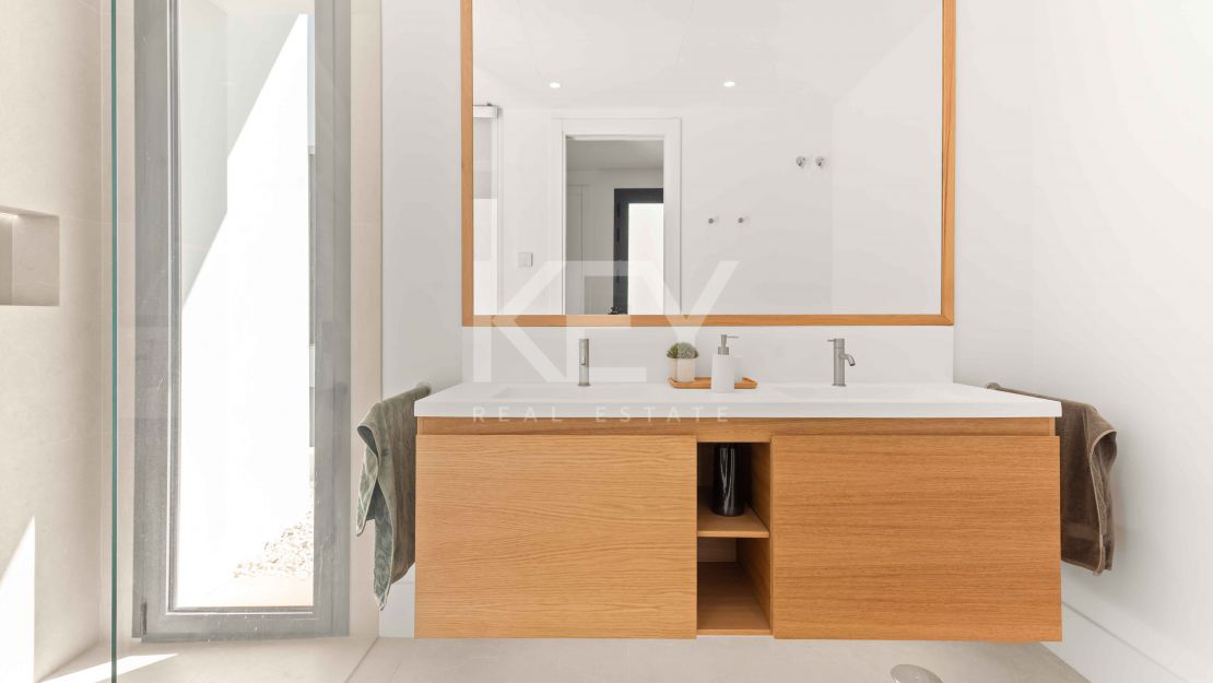 Brand New 5-bedroom Villa in San Pedro Alcántara, Marbella