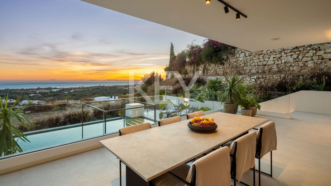 Exquisite Villa with sea Vierws in Marbella East