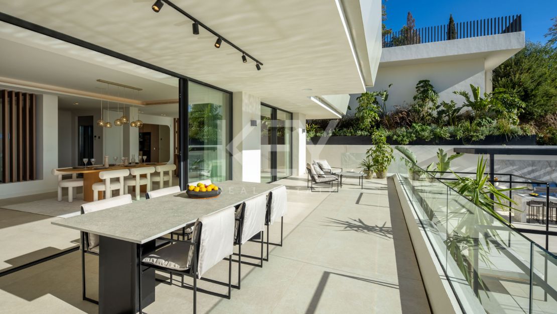 Exquisite Villa with sea Vierws in Marbella East