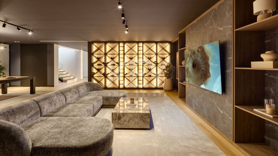 Exquisite Villa with sea Vierws in Marbella East