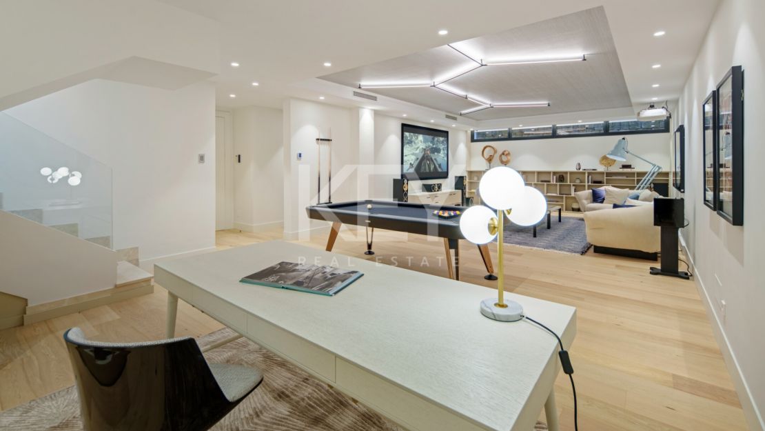 Amazing Fully Reformed Duplex in Sierra Blanca, Marbella