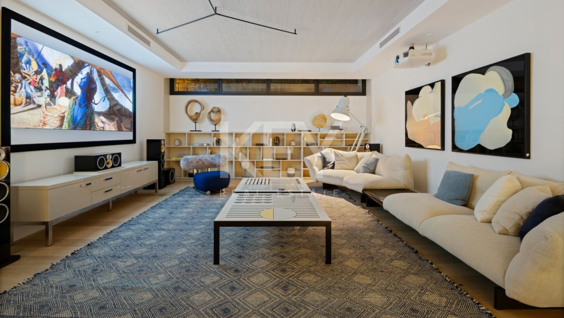 Amazing Fully Reformed Duplex in Sierra Blanca, Marbella