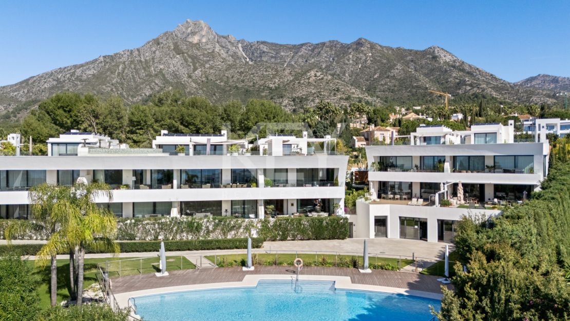 Amazing Fully Reformed Duplex in Sierra Blanca, Marbella