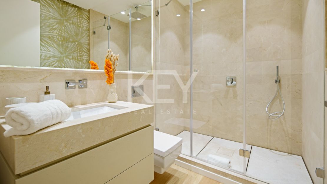 Amazing Fully Reformed Duplex in Sierra Blanca, Marbella