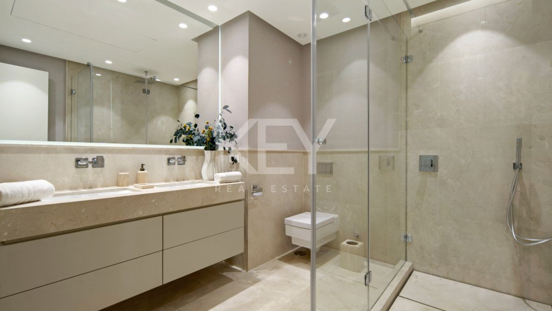 Amazing Fully Reformed Duplex in Sierra Blanca, Marbella