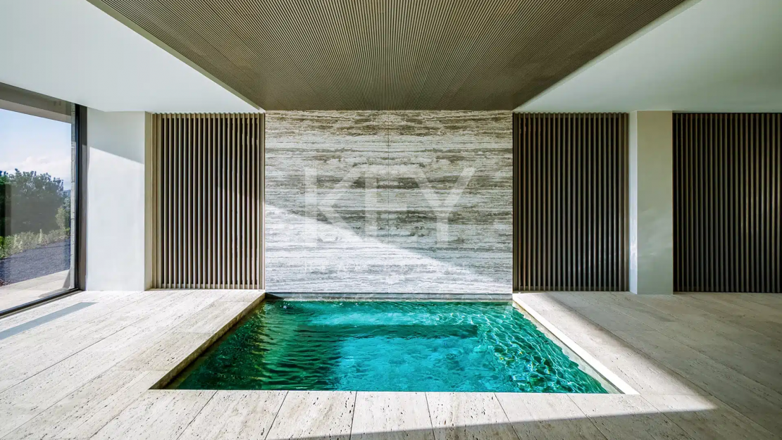 Peaceful Villa with Marvellous Sea Views Surrounded by Nature in Sotogrande