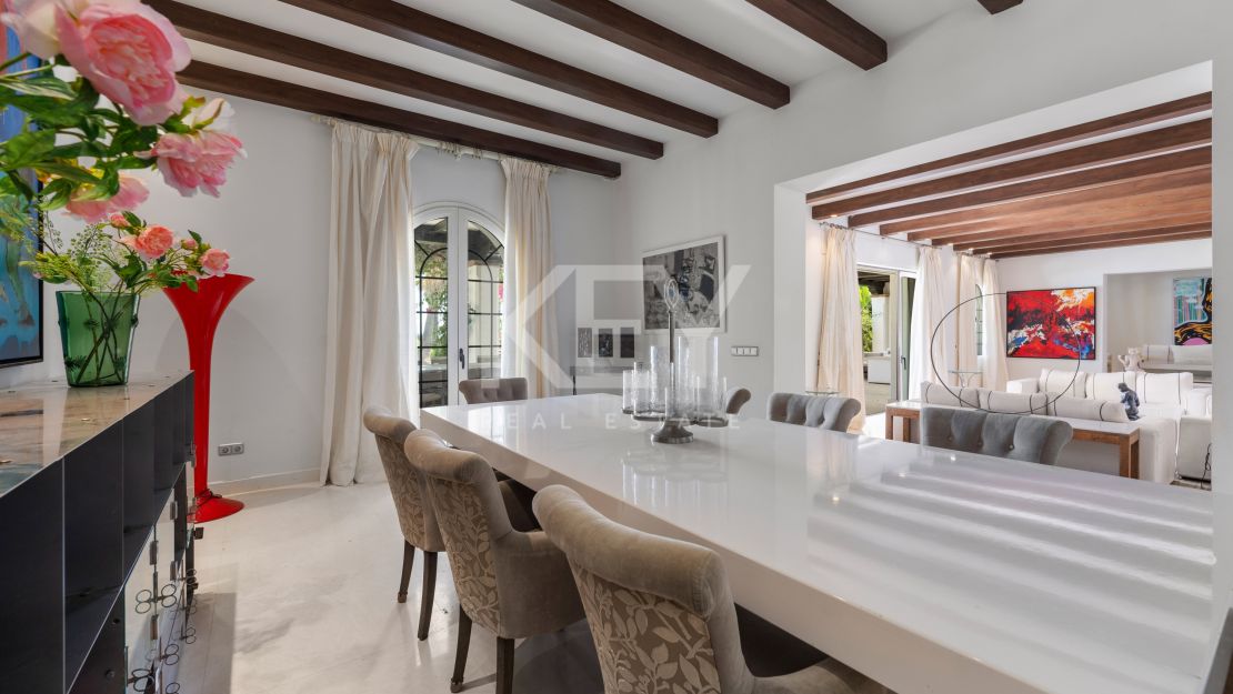 Вилла  на продажу  в Эстепона