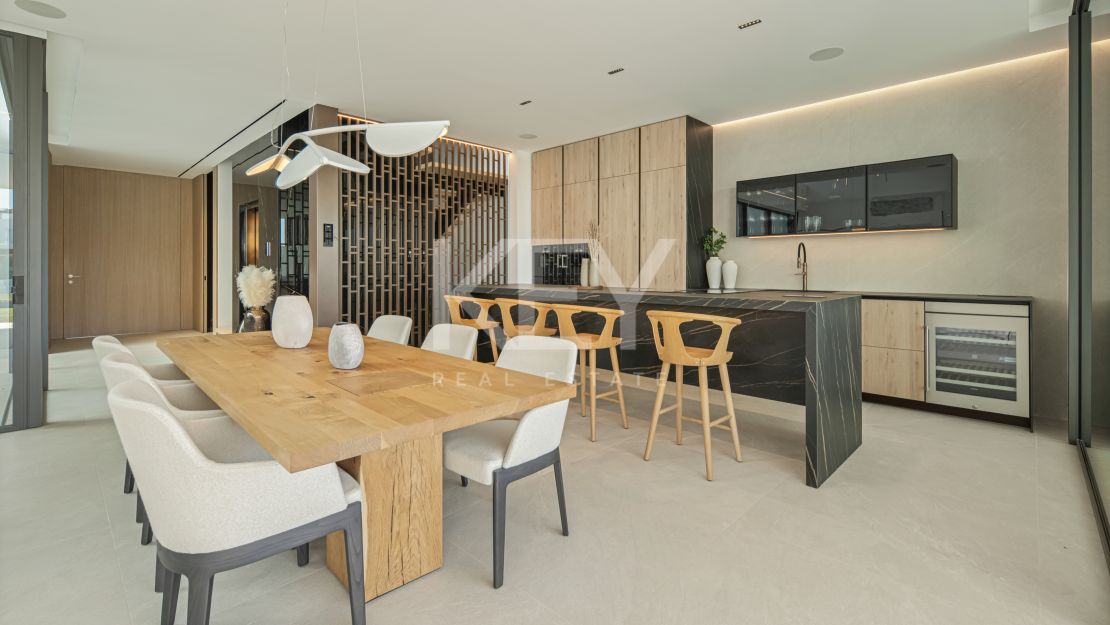 Modern semi-detached villa for sale on Marbella's Golden Mile