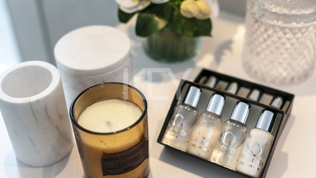 Элегантная Современная Вилла в Эль-Параисо, Новая Золотая Миля Марбельи