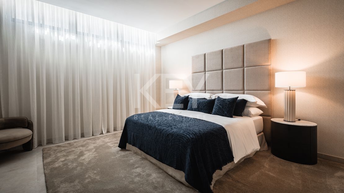 Элегантная Современная Вилла в Эль-Параисо, Новая Золотая Миля Марбельи