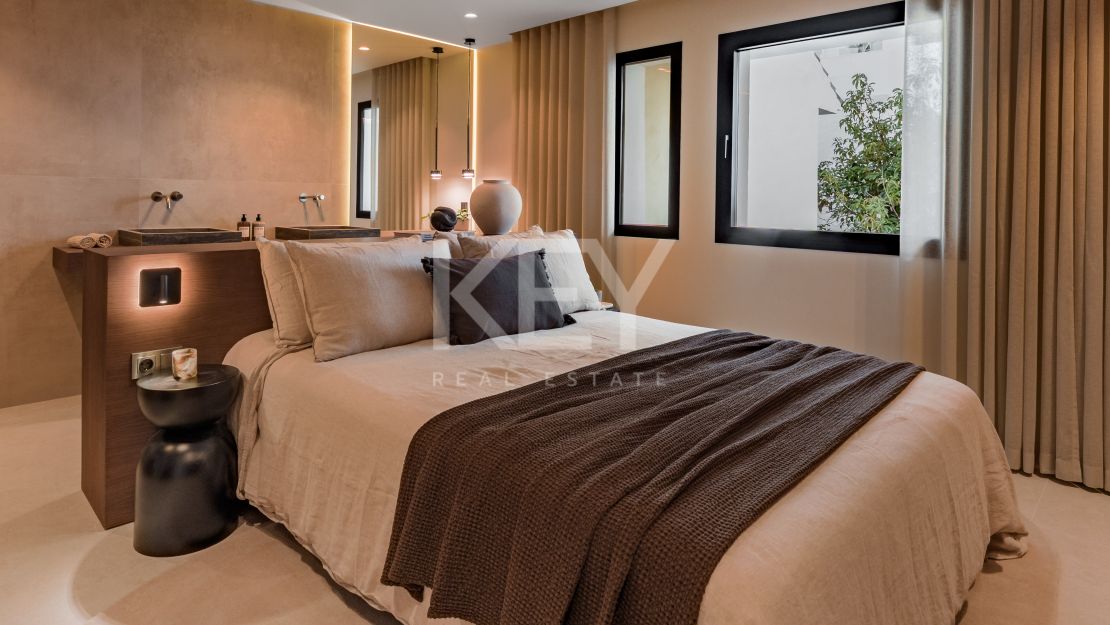 Totalmente renovado Lujoso Adosado en Aloha, Marbella