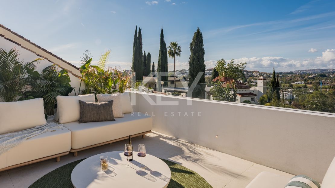 Totalmente renovado Lujoso Adosado en Aloha, Marbella